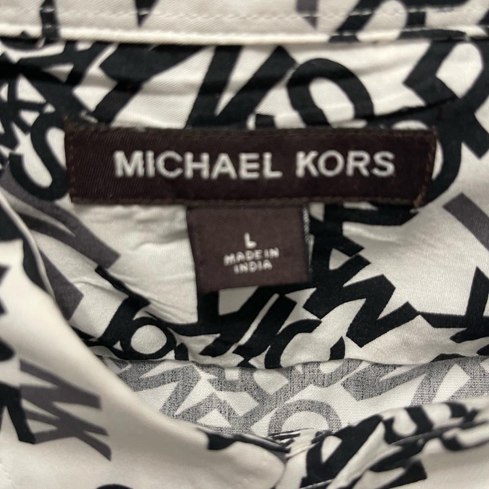 Michael Kors Black and White Logo Men’s Short Sleeve WovenShirt‎ - Picture 9 of 10